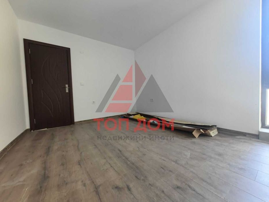 Продава се Тристаен апартамент в Варна, Виница - 76 кв.м за 1843 €/кв.м - Снимка #5