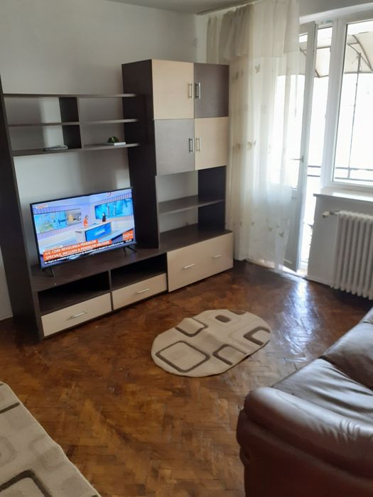 Închiriere apartament Târg de Craciun Craiova