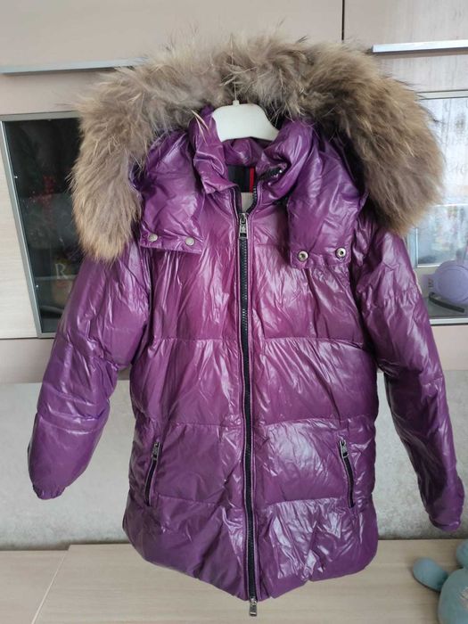 Куртка Монклер на 6-7 лет