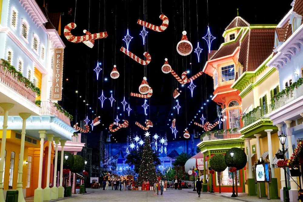 Har qanday dizayn va o'lchamdagi dekorativ yorug'lik figuralari