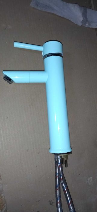 Смесител за мивка