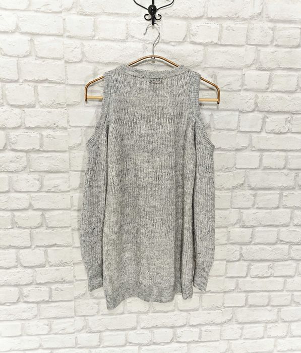 MICHAEL KORS Mohair Оригинален пуловер с отворени рамене размер S