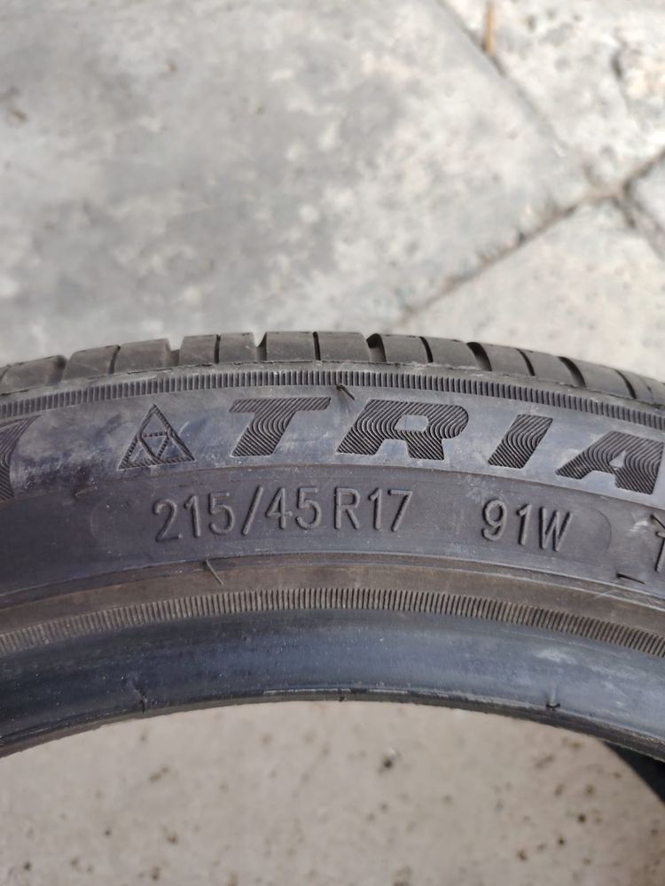 Шины бу 215/45 R17 Triangle