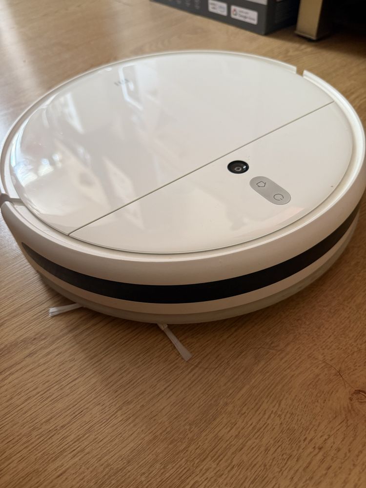 Mi robot vacuum mop прахосмукачка робот
