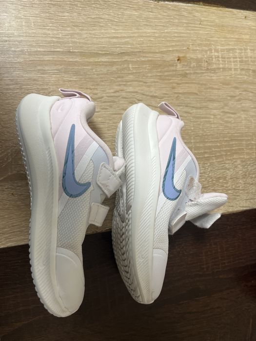 Adidasi Nike Star runner marimea 26