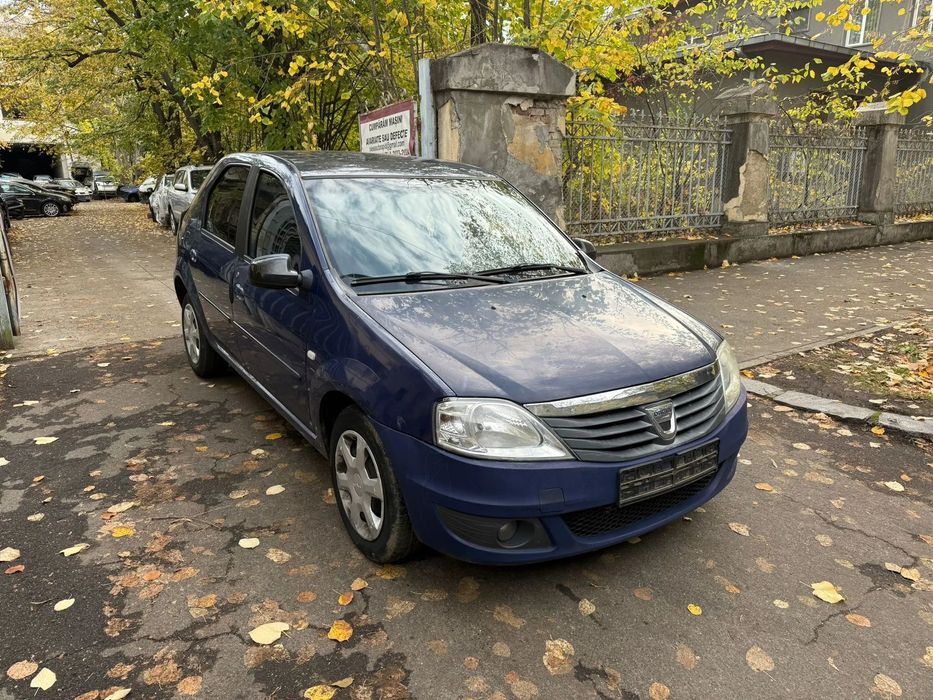 Dezmembrez Dacia Logan PH2 facelift albastru 1,4 benzina 2010 OV61H