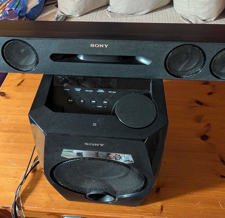 Саундбар система  SONY HT-GT1