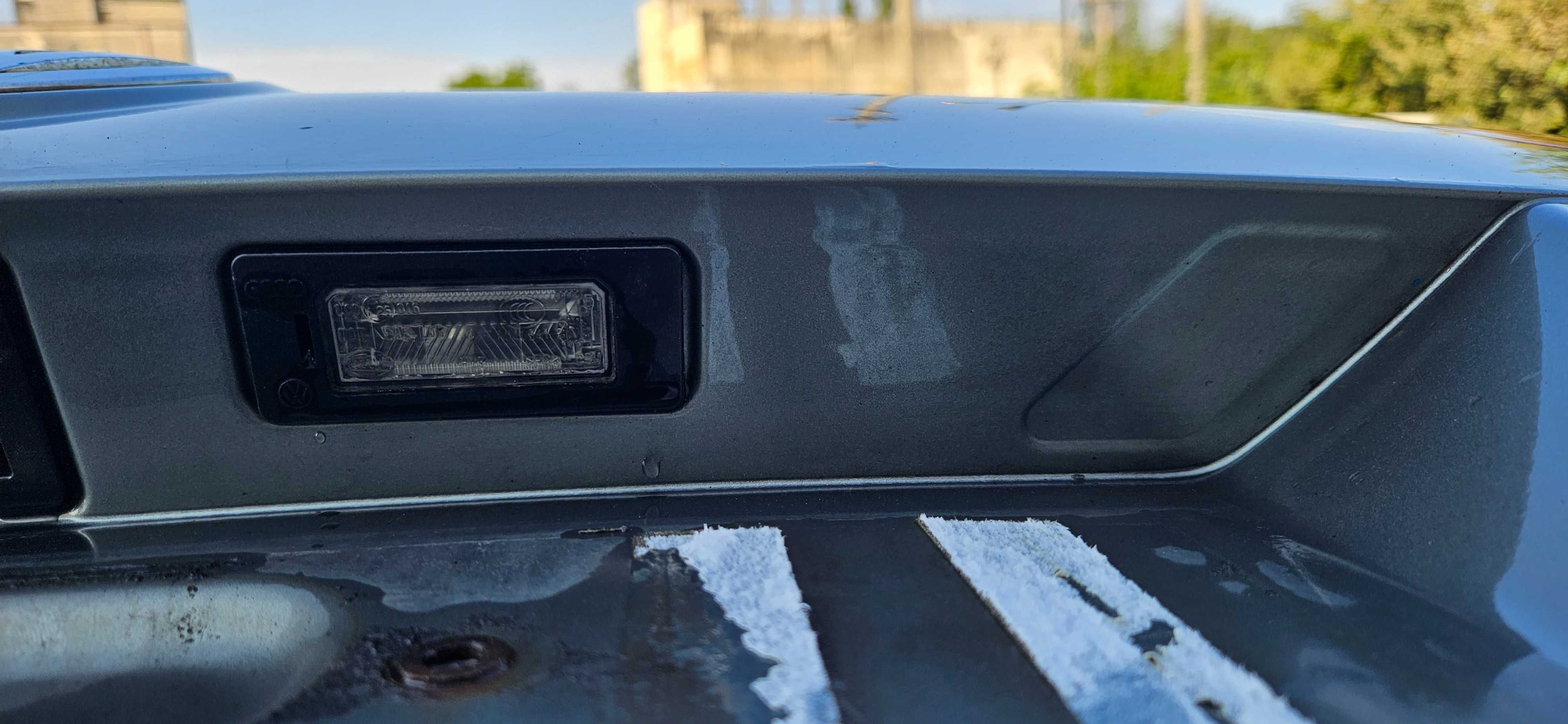 Haion FARA Rugina in perfecta stare pentru VW Passat B6 Break