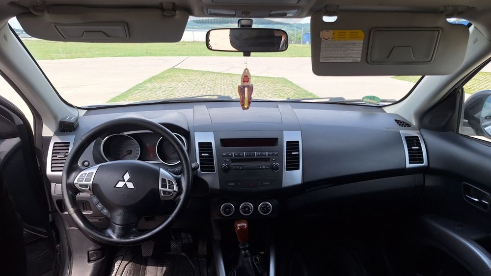 Mitsubishi Outlander 2.0 DI-D 140CP