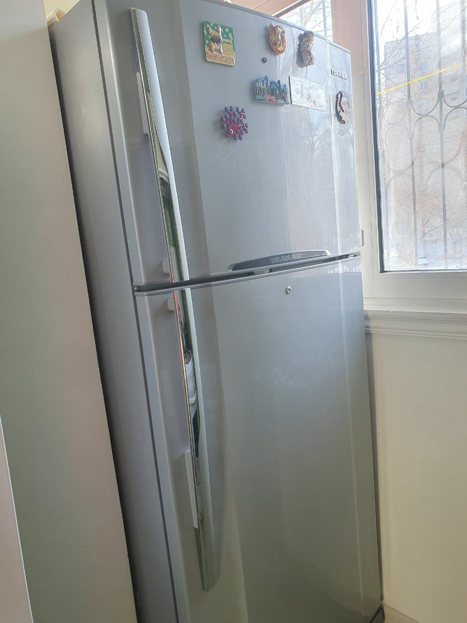 Холодильник LG 2015 и Японский большой Toshiba Идеальное состояние