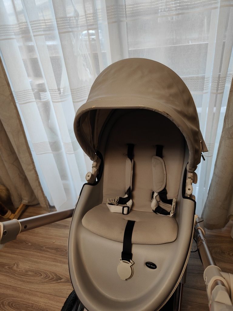 Vând cărucior 3 in 1