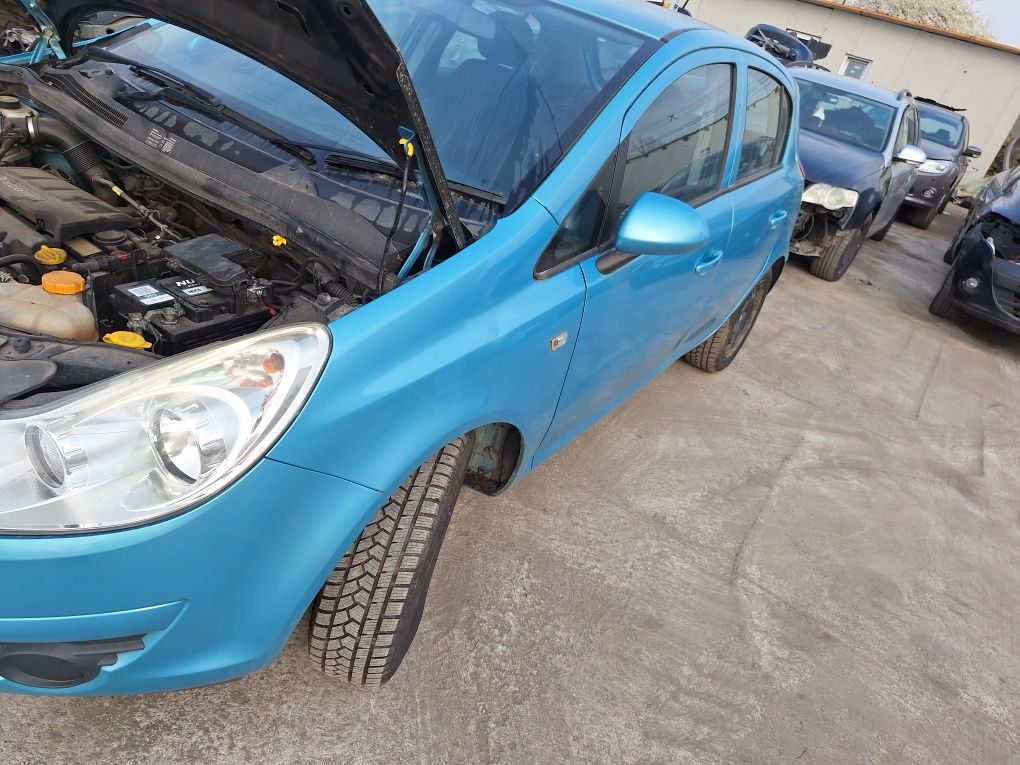 Dezmembram Opel Corsa D 1.4 benzina 16 valve automata