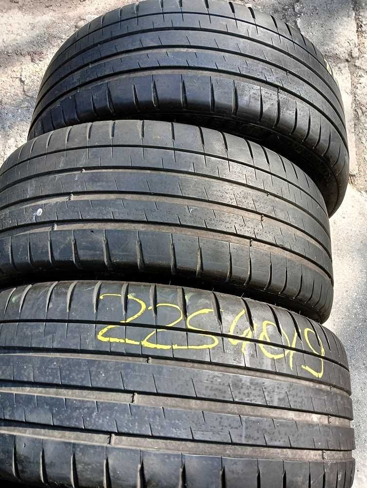 anvelope vara 225/40/19 MICHELIN 2021 5-5.5MM