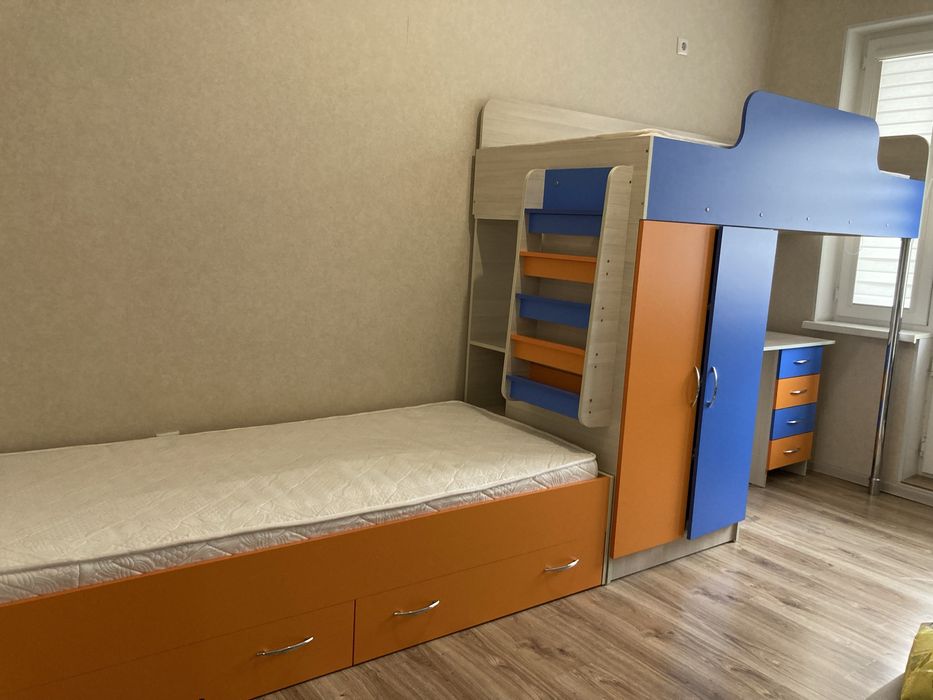 Детская стенка для двух детей