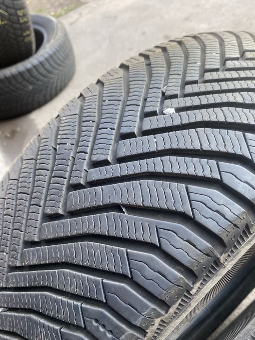 2 бр 205/55/17 Michelin alpin 7