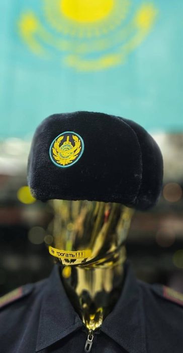 Полицейская зимняя ушанка