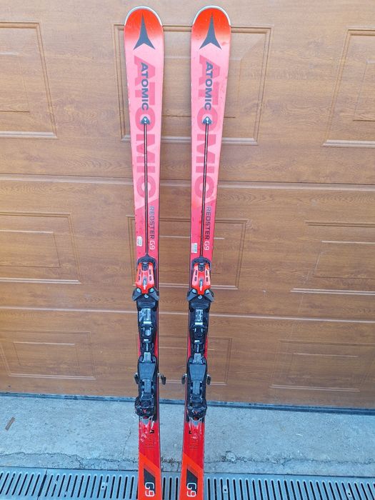 Atomic G9 redster