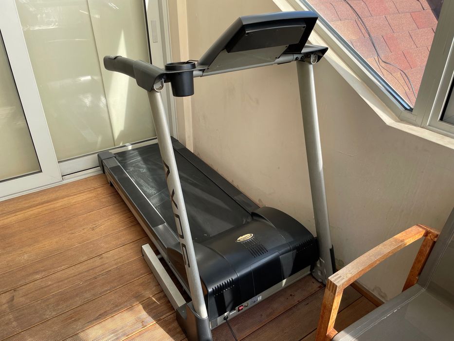 Бягаща пътечка KETTLER (max 120kg)