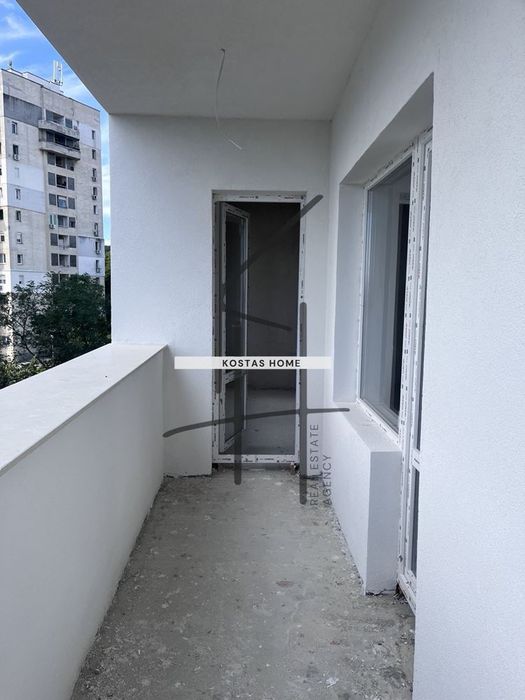 Продава се Тристаен апартамент в Варна, Аспарухово - 80 кв.м за 1688 €/кв.м - Снимка #2