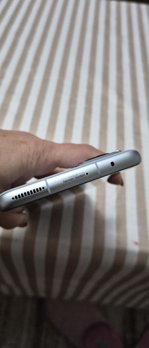 Телефон Xiaomi 12S Pro