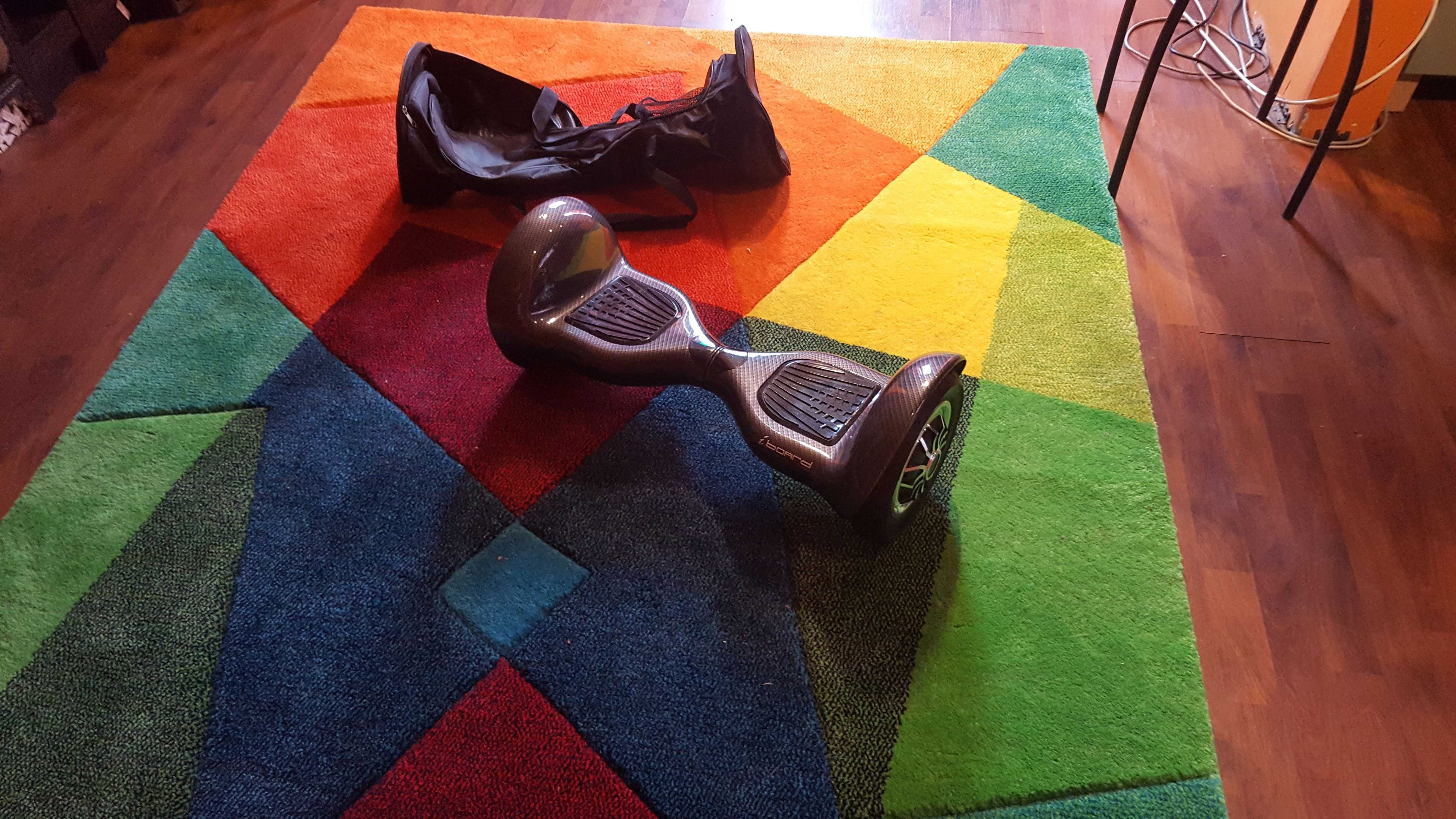 Vand  URGENT  Hover Board  " I BOARD " nou nout " ( original. ). !!!