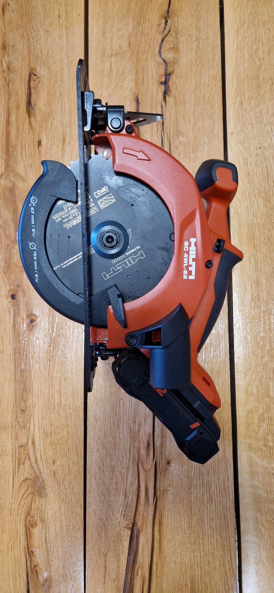 Hilti circular pe acumulator