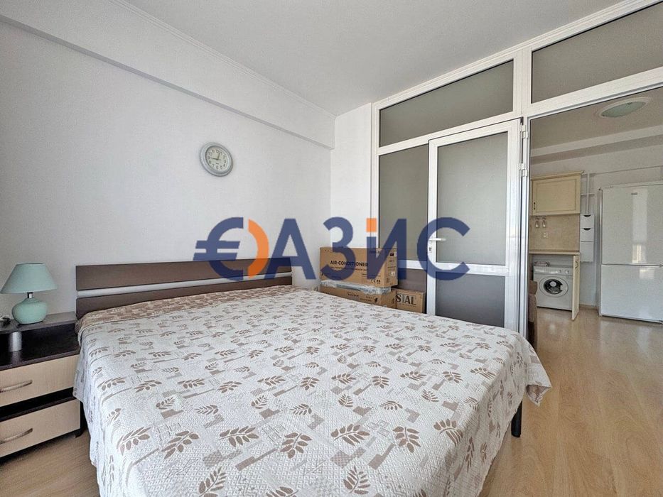 Продава се Двустаен апартамент в к.к. Слънчев бряг - 86 кв.м за 930 €/кв.м - Снимка #4