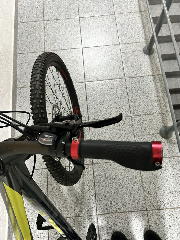 Vand bicicleta focus