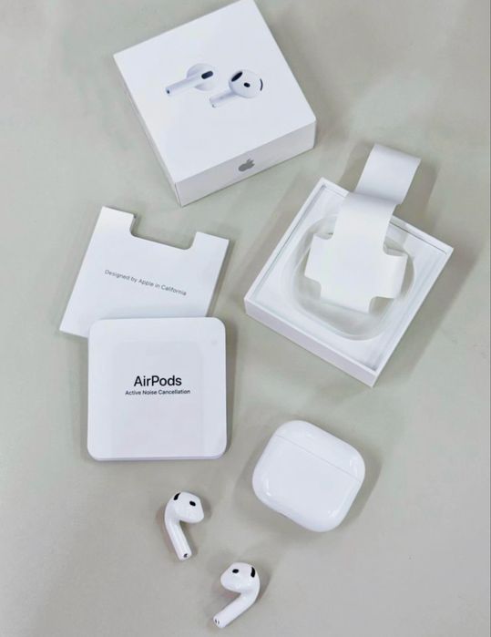 Air Pods 4 (ANC)