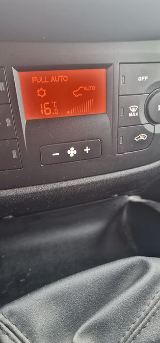 Fiat doblo maxi 2012