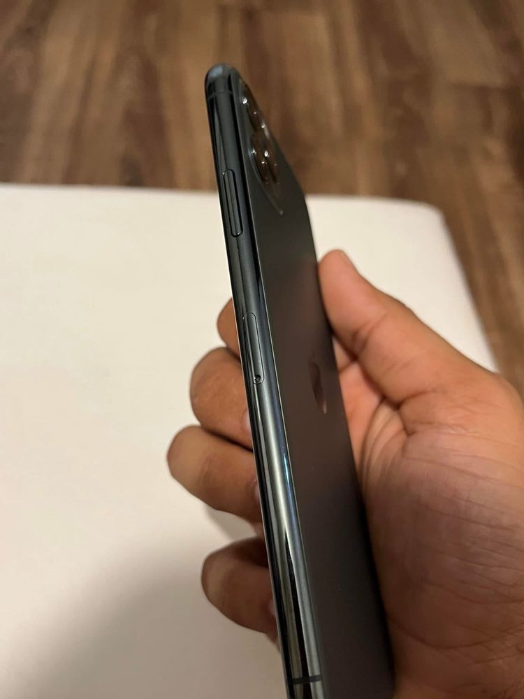 IPhone 11 Pro Max 64gb 96% Батерия