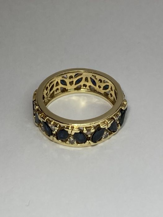 Inel aur 18kt.cu safire si diamante