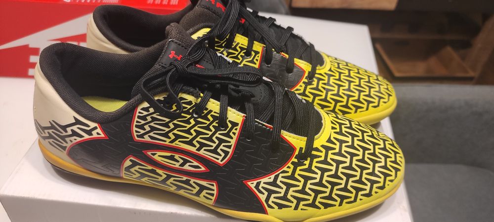 Маратонки Under Armour 40