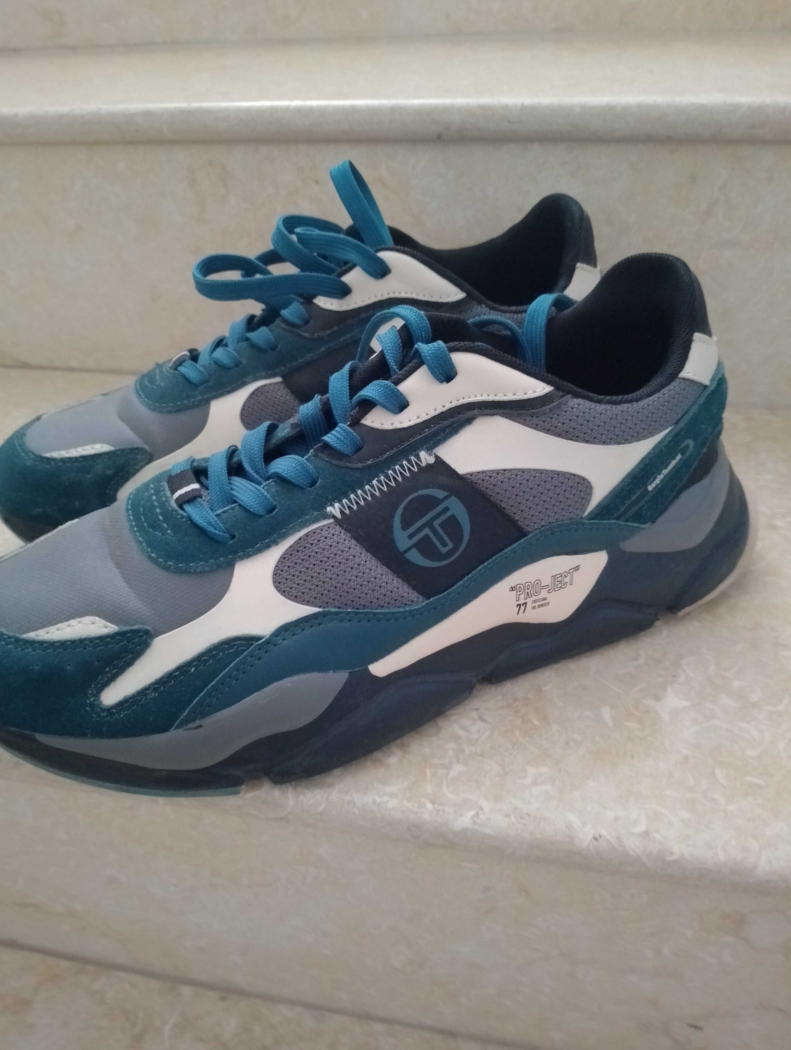 Маратонки sergio tacchini. 44