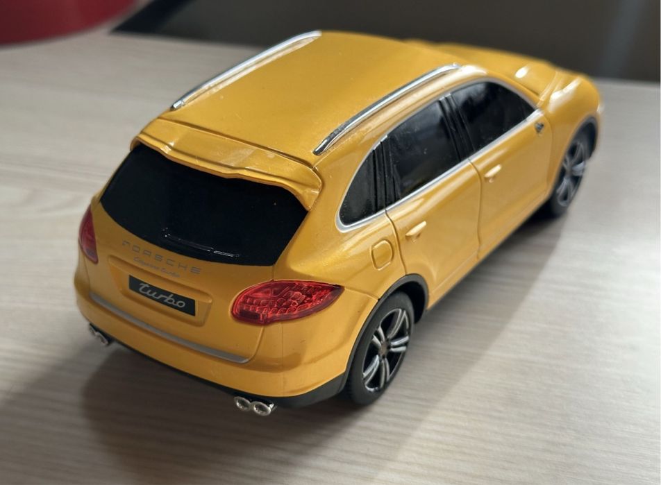 Macheta auto Porche Cayanne Turbo 1/24