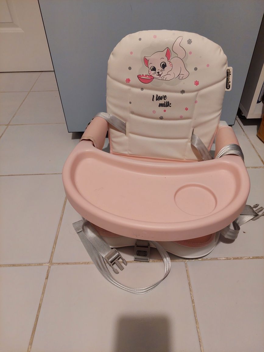 Scaun inaltator de masa copiii Chipolino Lollipop blush