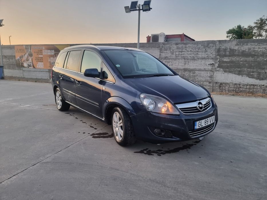 Opel Zafira B, 7 locuri, An fabricatie 2012/Euro 5