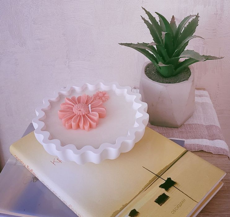 Декоративна чиния