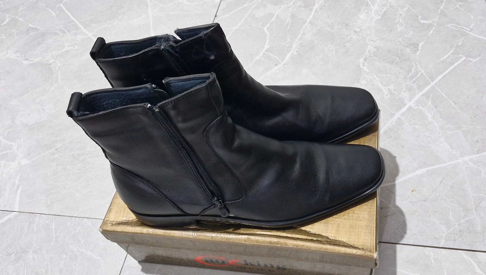 Мужские демисезонные сапоги, размер 45.