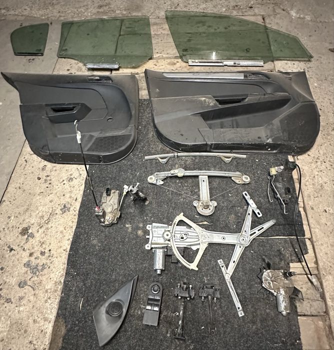 Opel Astra H 2007 - Ornament interior usi, Geam, sistem ridicare.