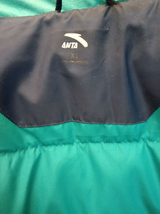 Продам новую зимнюю женскую куртку