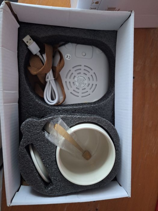 Cana ceramica Inteligenta Lucky pentru Incalzire Automata a Bauturilor