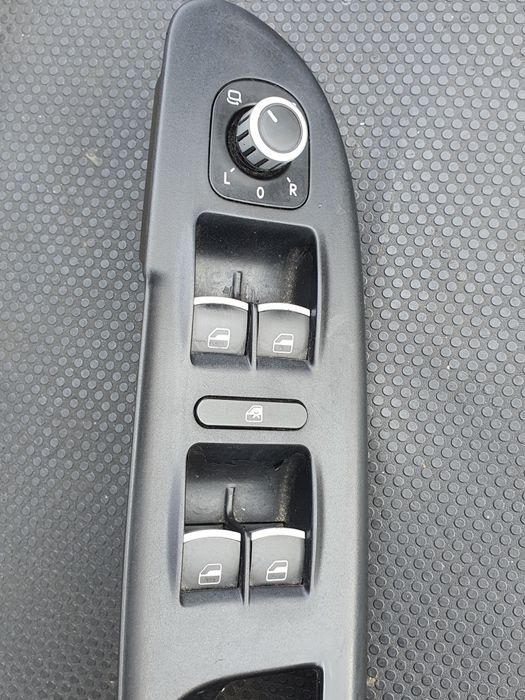 panou comanda geamuri passat b6