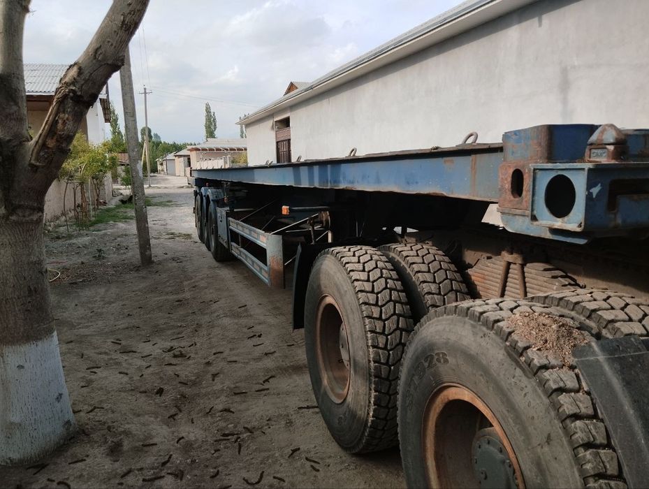 Прицеп. Контейнеровоз.