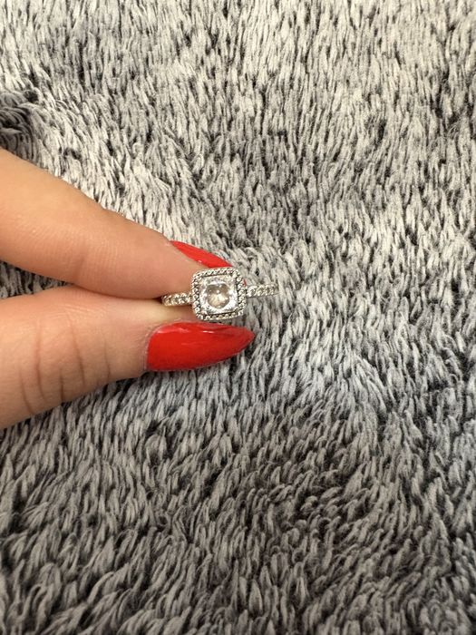 Дамски пръстен пандора