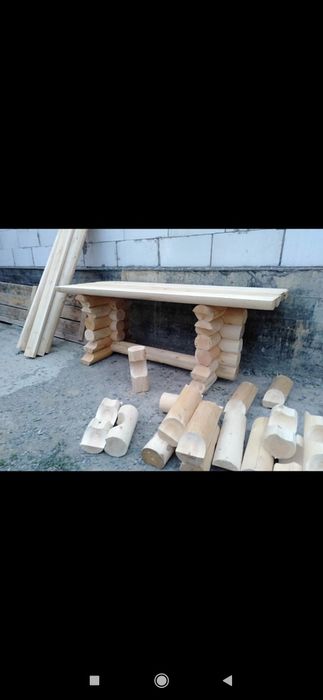 Продам стол с лавками из оцилиндрованного бревна