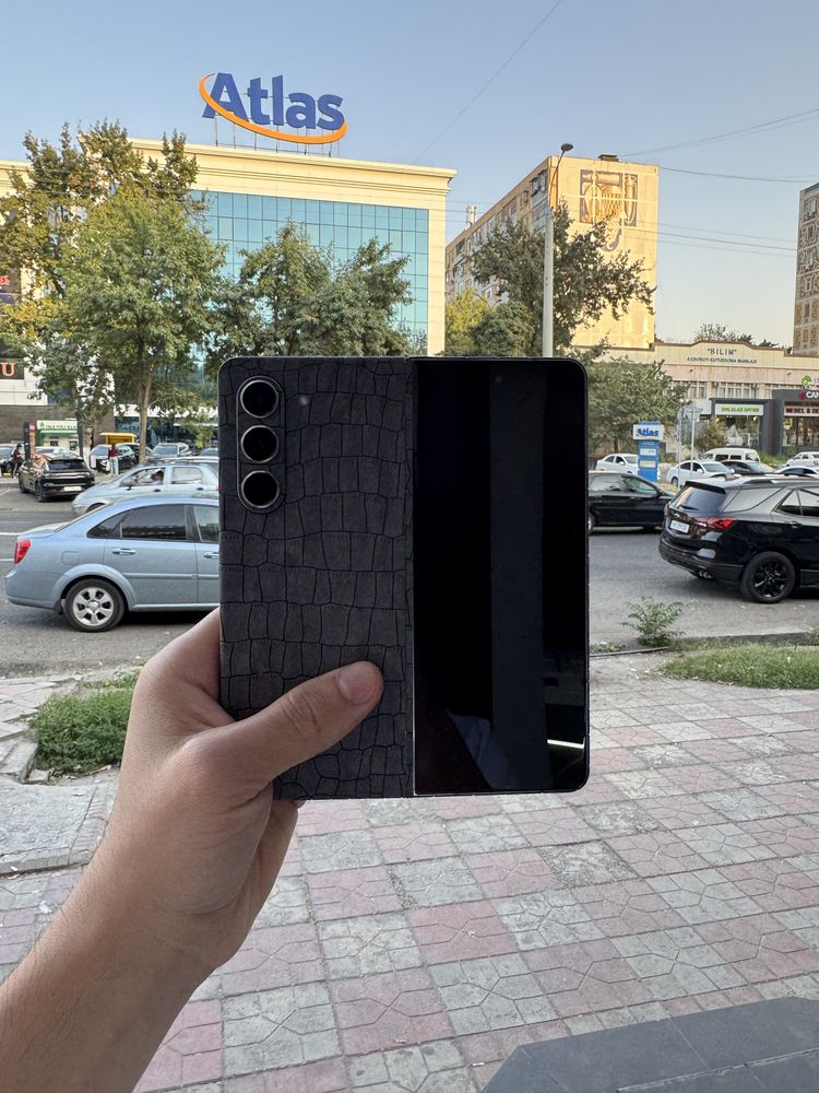 Galaxy Z Fold5