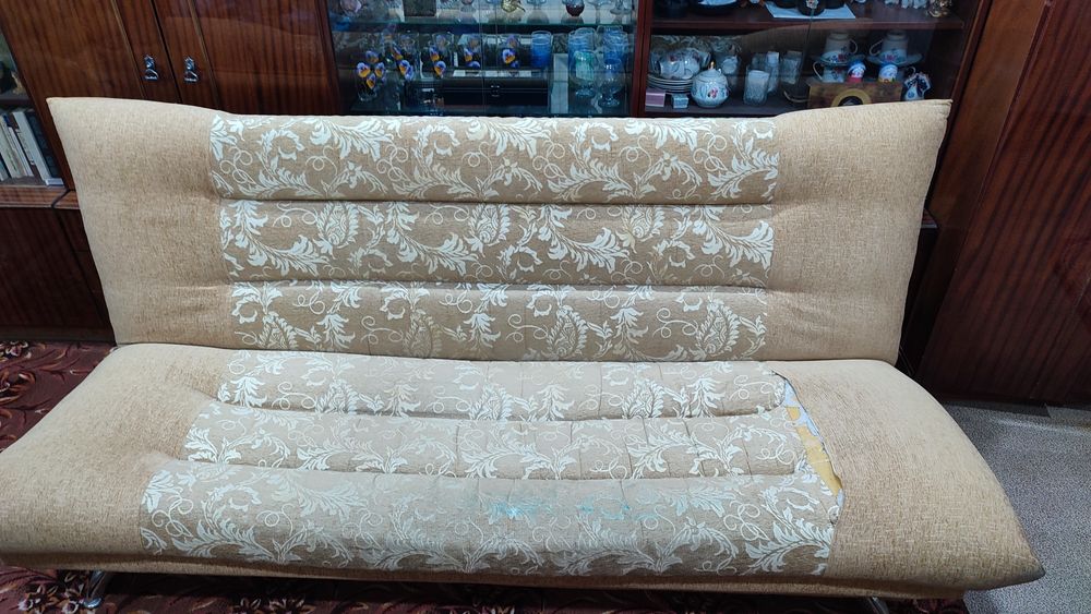 Продам диван, самовывоз