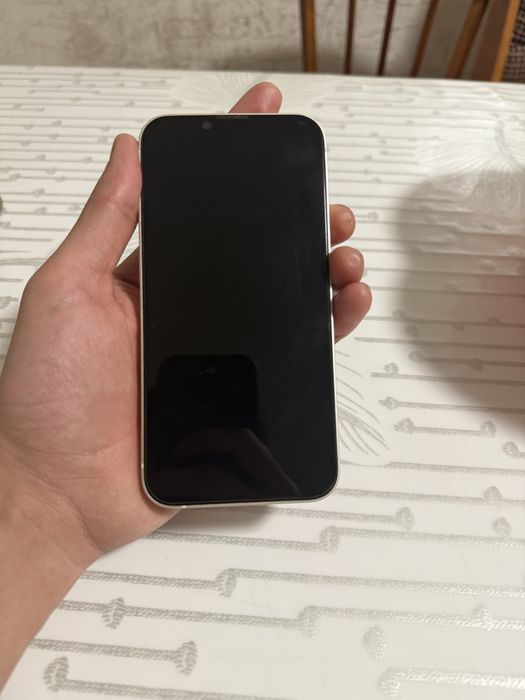 Iphone 13 идеальным состояние