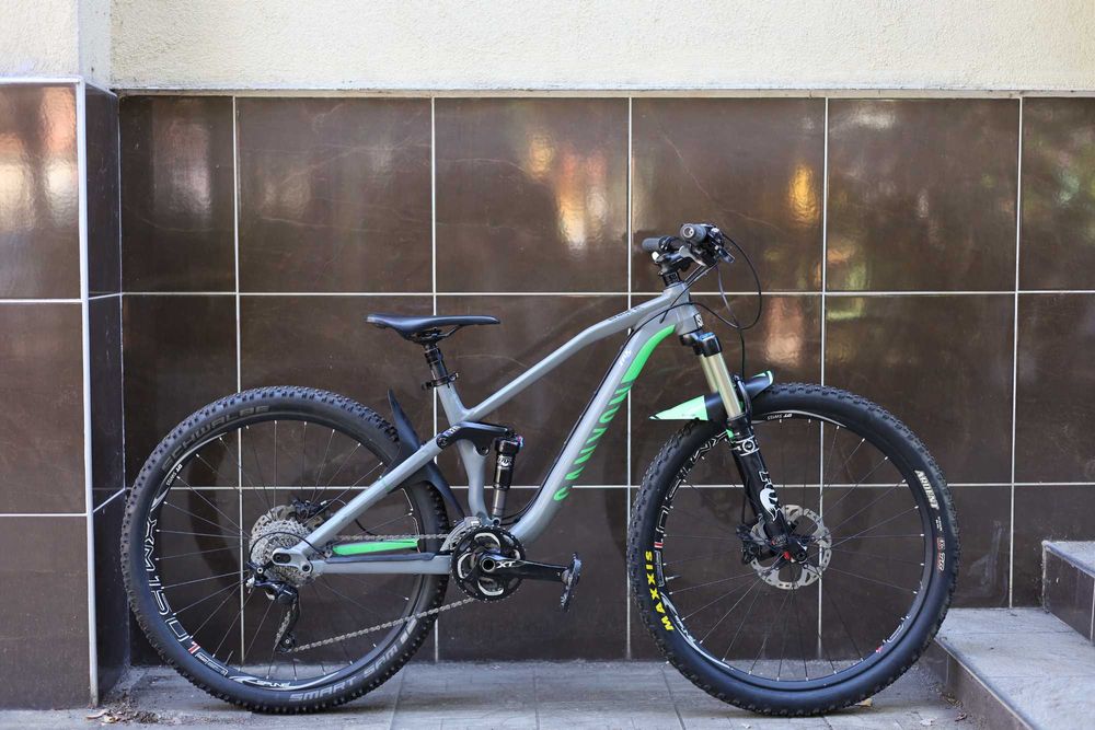 Canyon Nerve AL 27,5" XT Trail